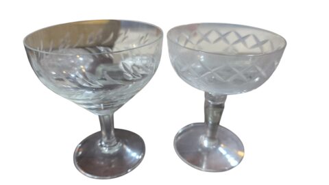 Taças de cristal com belas lapidações. (valor unitário)