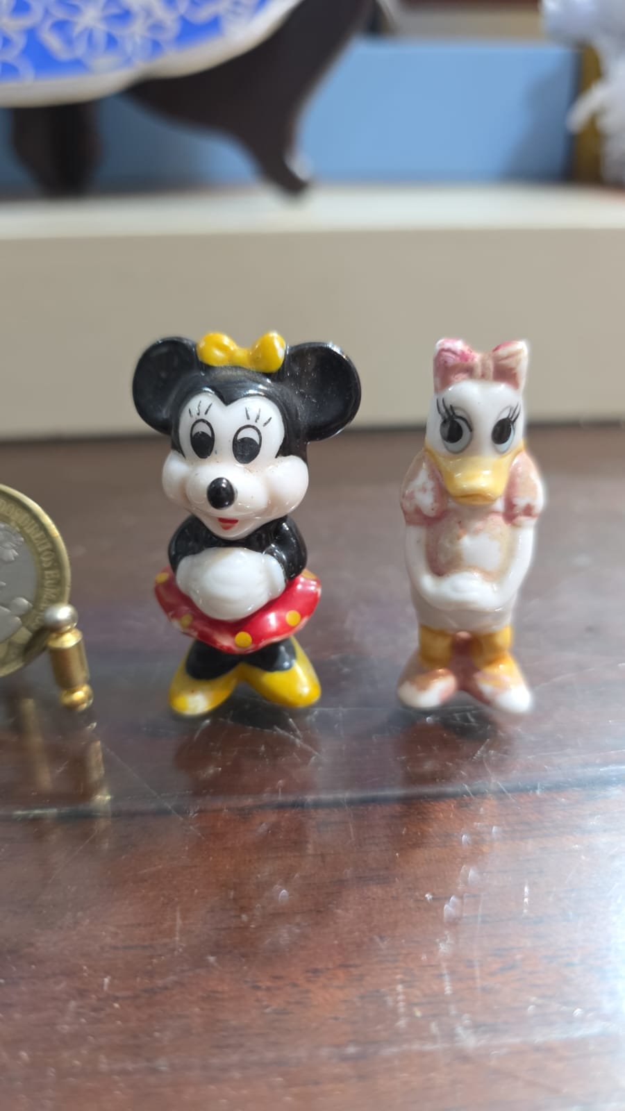 Par de raras e antigas porcelanas da Disney - Imagem 2