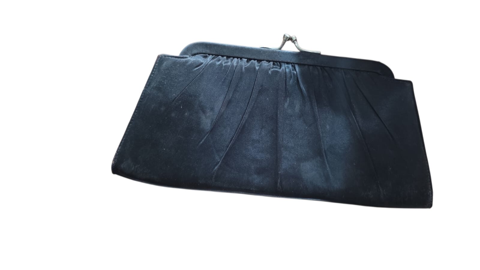 Antiga e elegante bolsa feminina