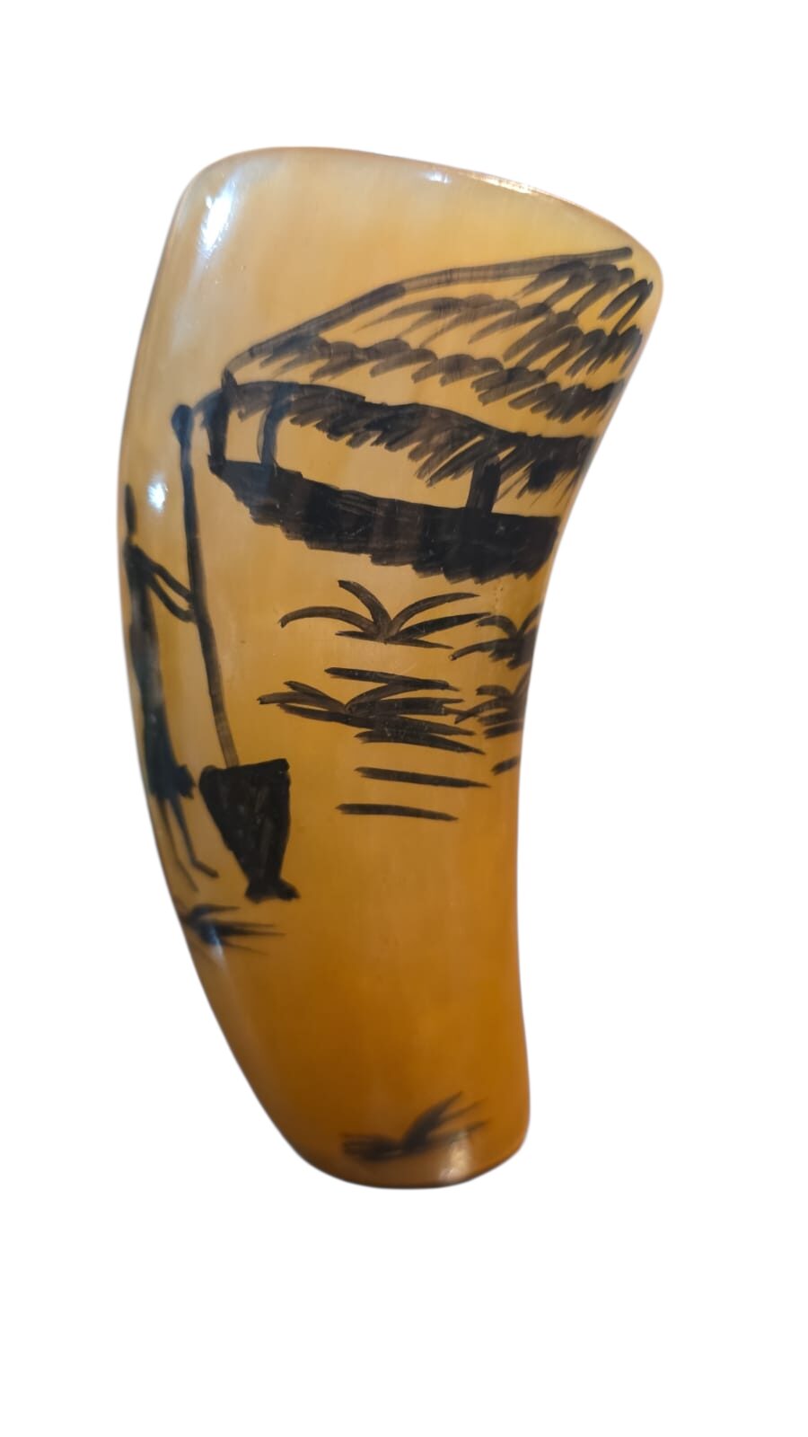 Antigo copo feito de chifre, arte feita a mão