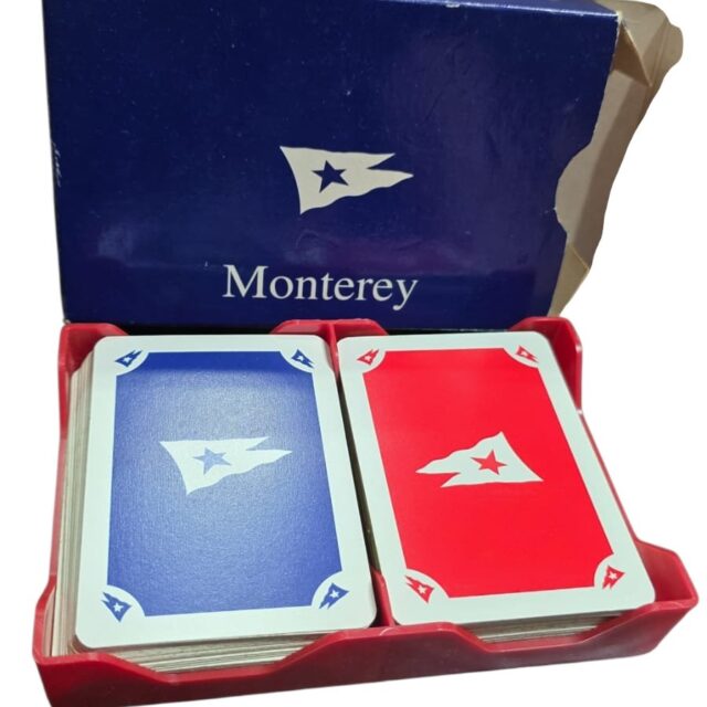 Elegante e antigo baralho italiano Monterey, completo