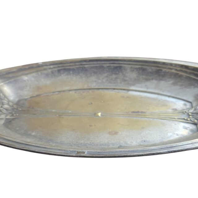Elegante travessa espessurada a prata art noveau