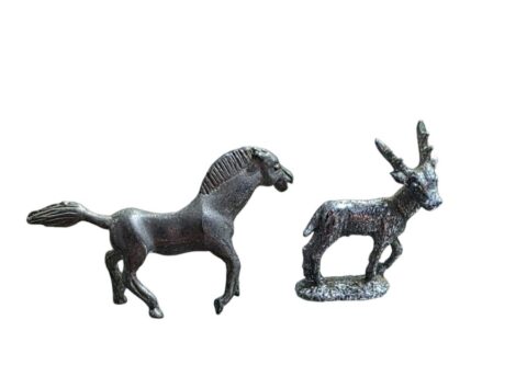 Par de antigas miniaturas animalescas de metal