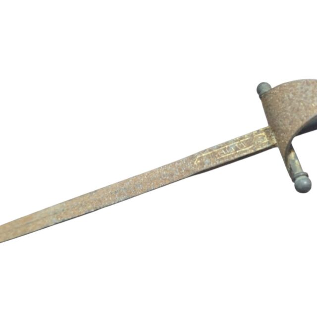 Antiga espada espanhola pequena