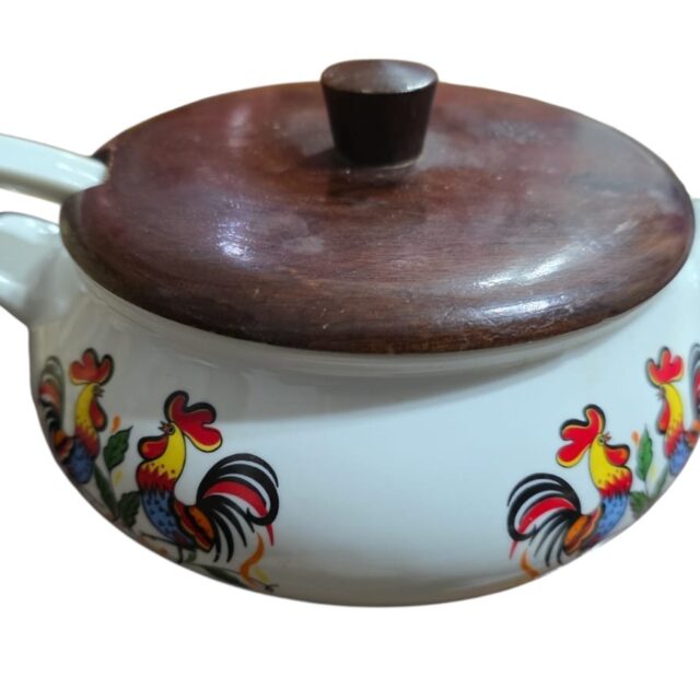 Porcelana Real com tampa de madeira