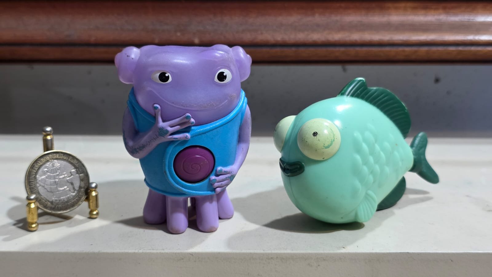 Par de brinquedos da coleção McDonald's Happy Meal de 2015 - Imagem 2