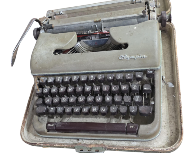 Antiga máquina de escrever