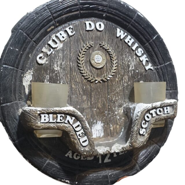 Antiga decoração para bar