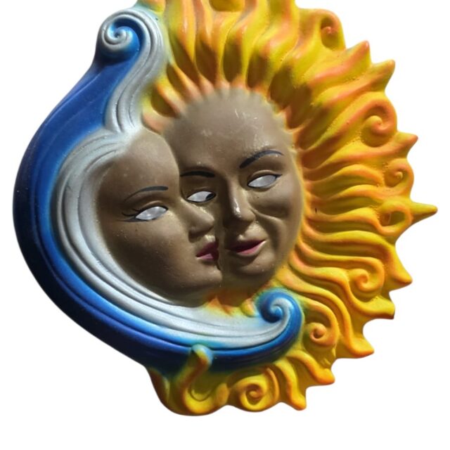 Decoração de parede lua e sol