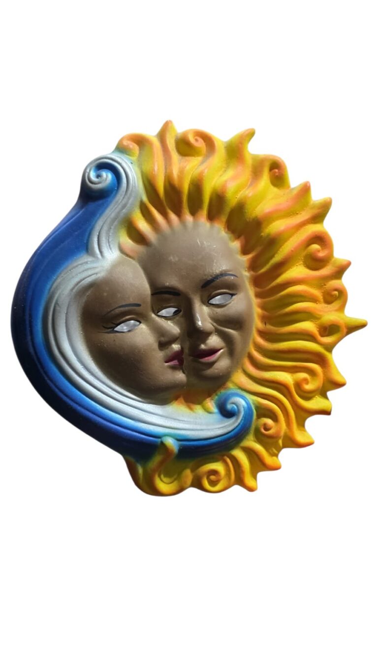 Decoração de parede lua e sol