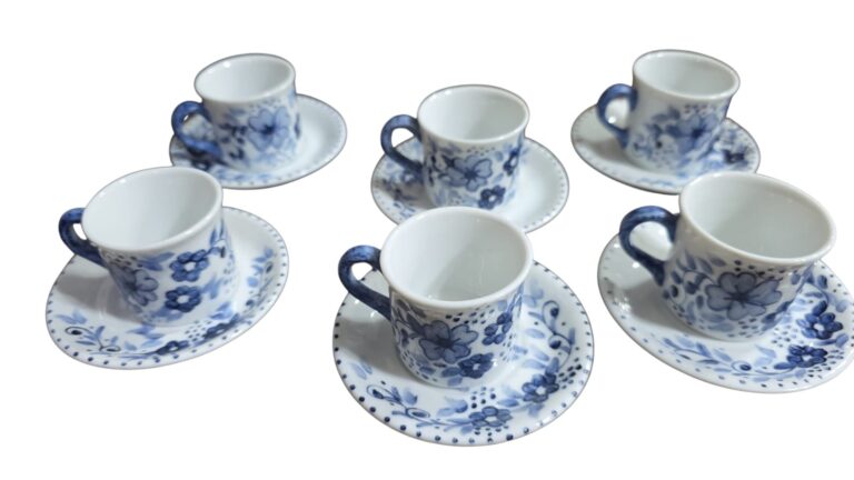 Xícaras de porcelana  (valor unitario)