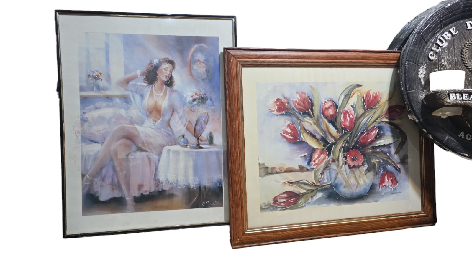 Par de belos quadros com reproduções artísticas