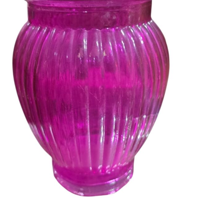 Vaso canelado de vidro pintado