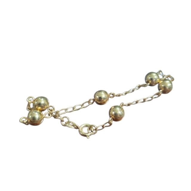 Elegante pulseira ou tornozeleira