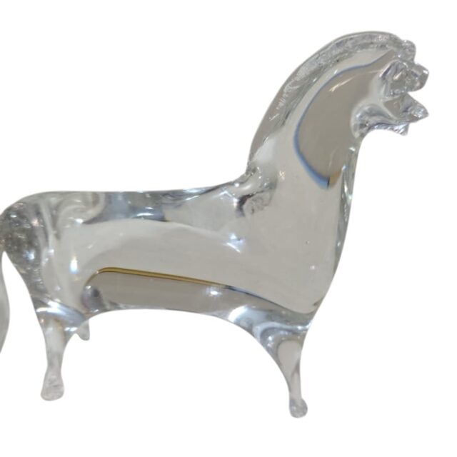 Cavalo de cristal feito a mão