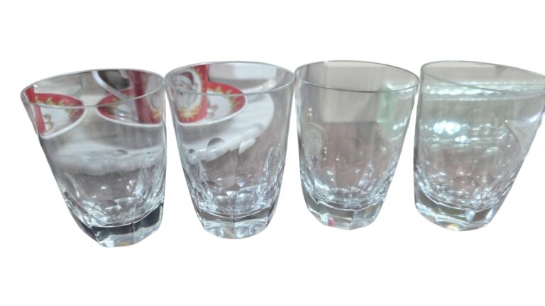 Pequenos copos de cristal (valor unitário)