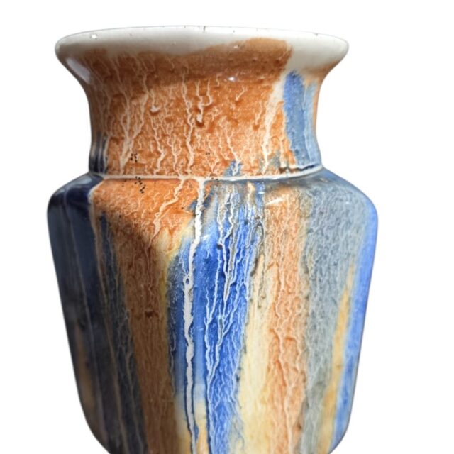 Vaso de cerâmica artesanal