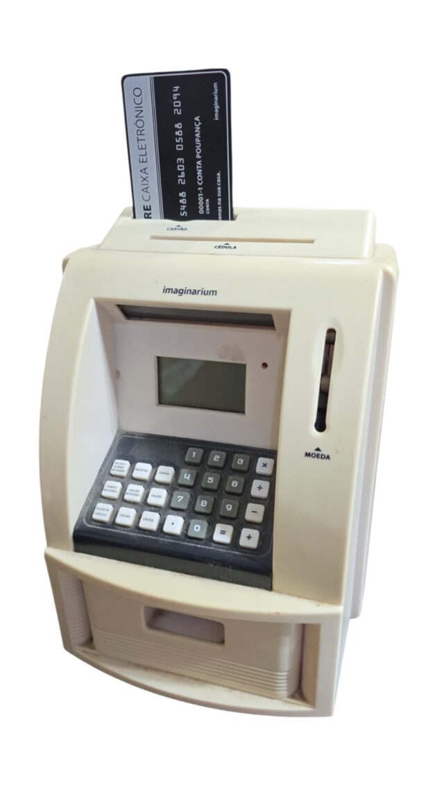 Cofre caixa eletrônico da loja Imaginarium