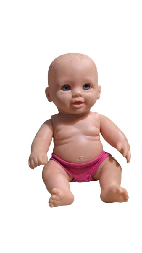 Boneca em formato de boneca feita em vinil. Marca Bambola
