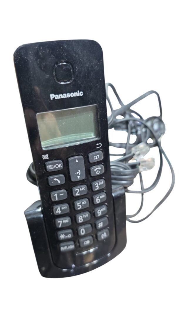 Telefone Panasonic em aparente bom estado de conservação