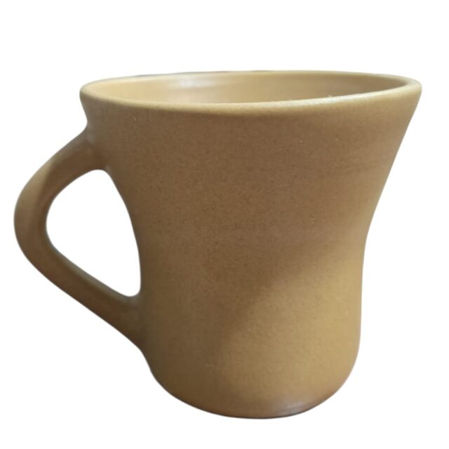 Caneca de cerâmica