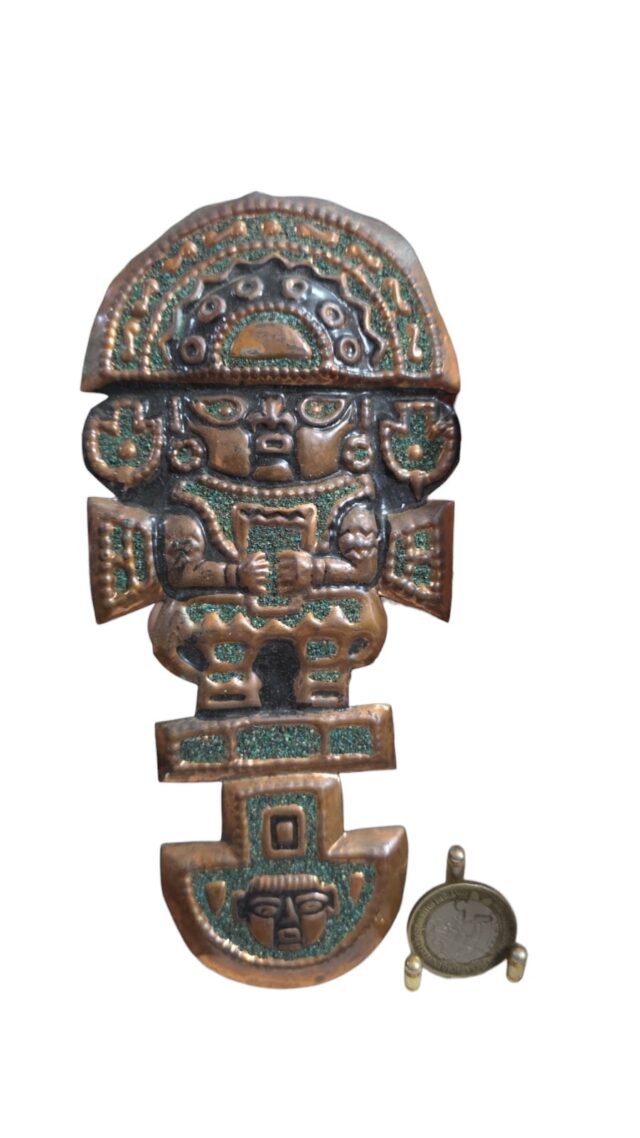 Decoração de parede de cobre, arte de povos antigos originários