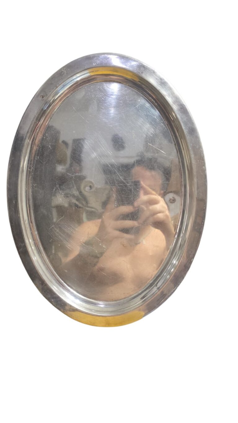 Bandeja espessurada a prata