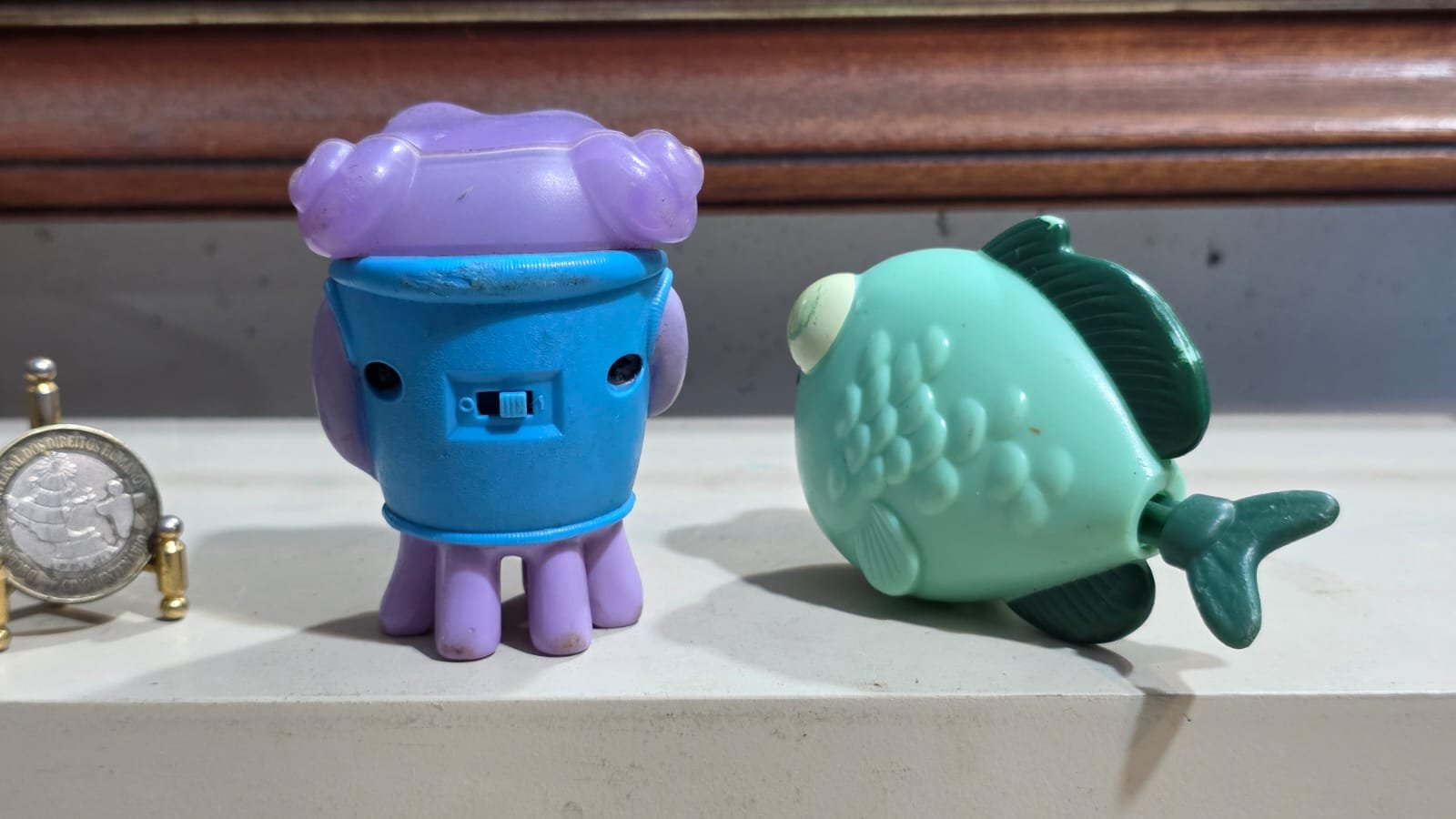 Par de brinquedos da coleção McDonald's Happy Meal de 2015 - Imagem 3