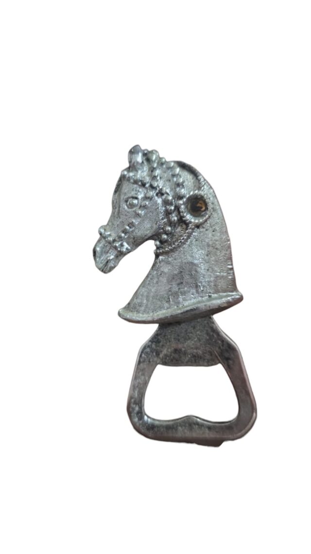 Abridor de garrafa em formato de cavalo