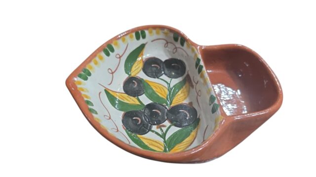 Cerâmica portuguesa para azeitonas