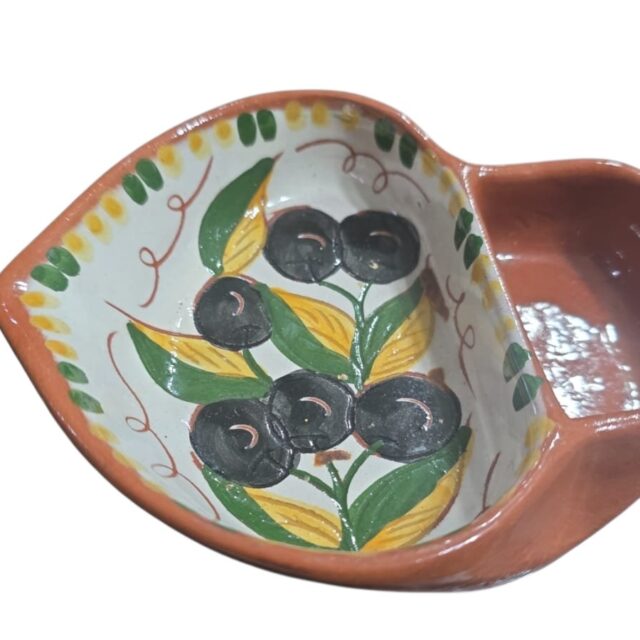 Cerâmica portuguesa para azeitonas