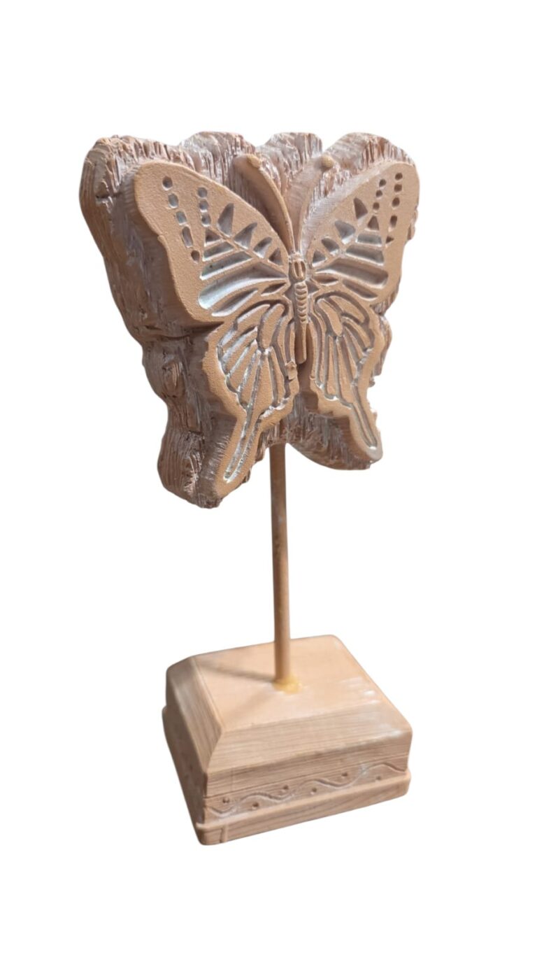 Decoração de borboleta de resina