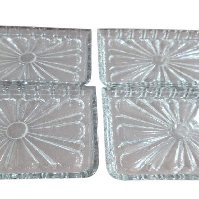 Quarteto de petisqueiras de cristal