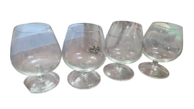 Taças de cristal. (valor unitário)