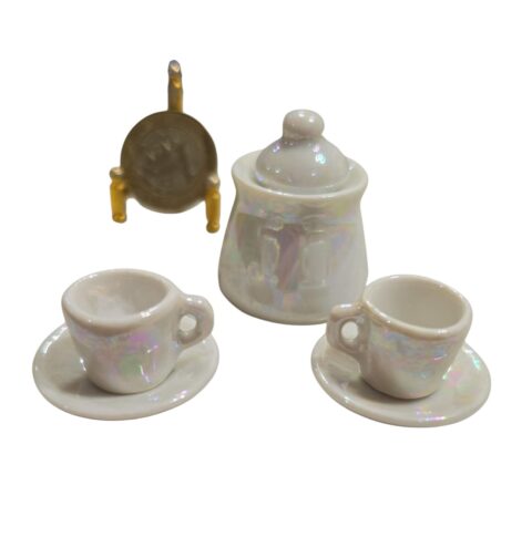 Conjunto de miniaturas de porcelana