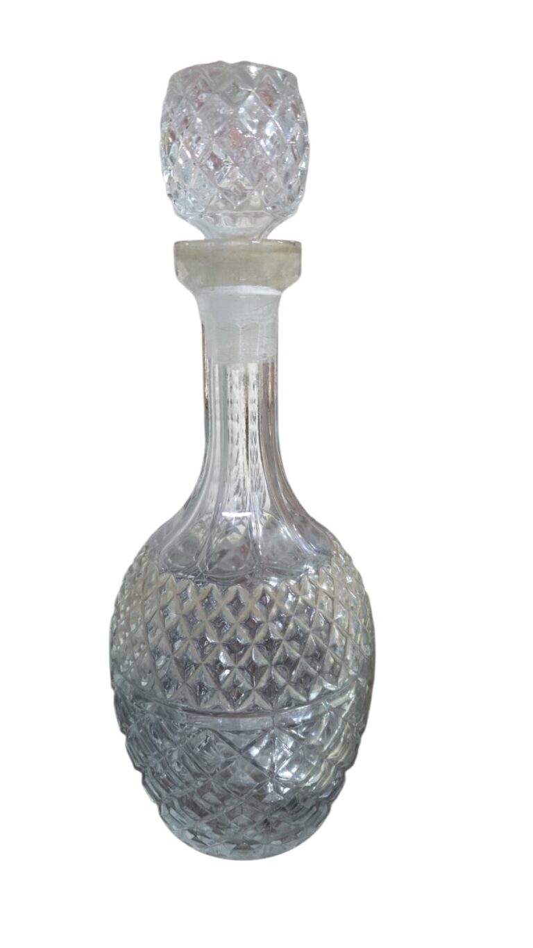 Garrafa em vidrão antigo