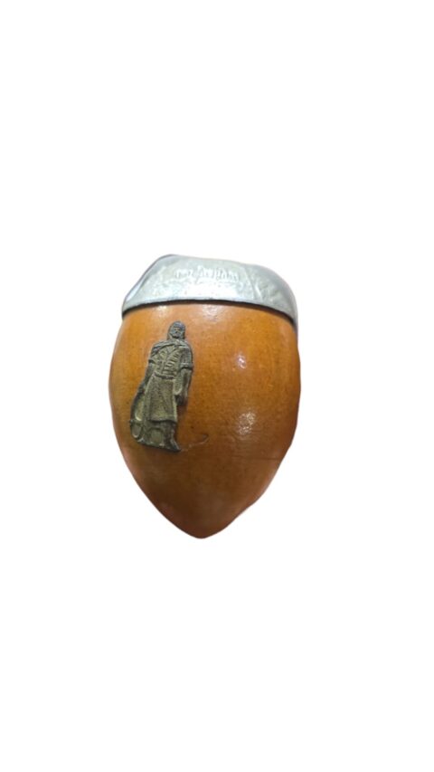Pequena cuia de chimarrão gaúcha
