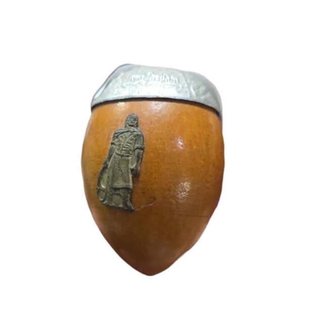 Pequena cuia de chimarrão gaúcha