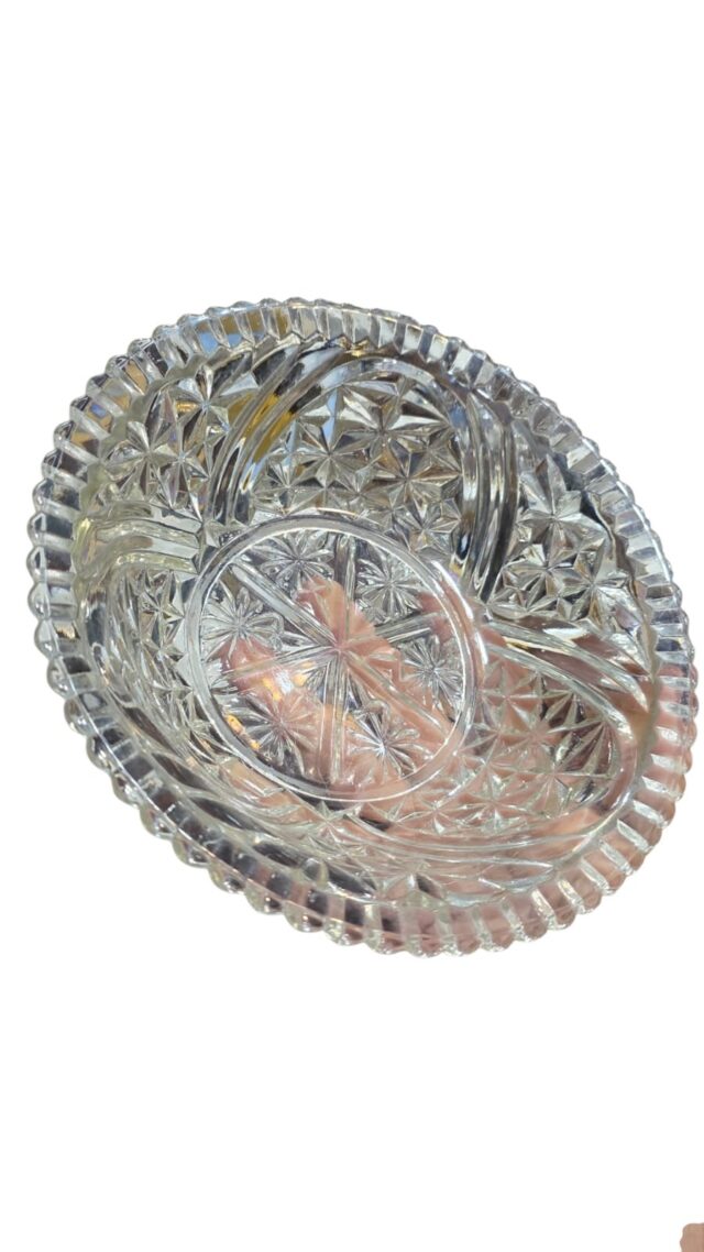 Elegante bowl fundo em vidrão