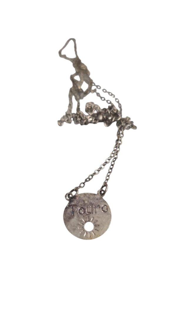 Colar do signo de touro