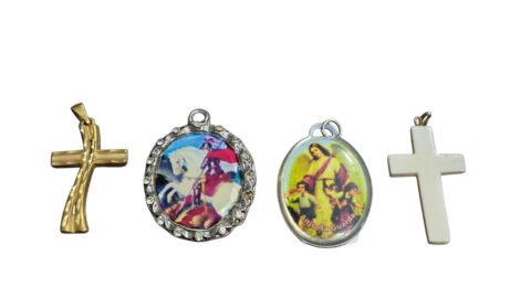Lote de pingentes sacro