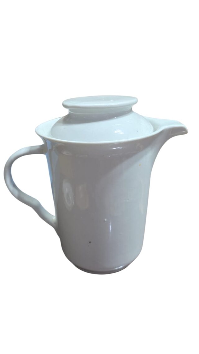 Jarra de porcelana com tampa, Pozzani