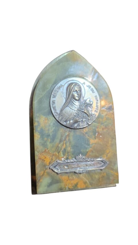 Antiga e bela decoração sacra
