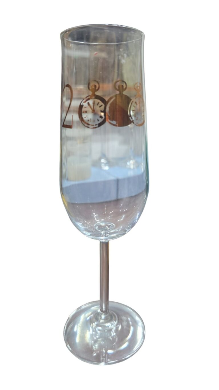 Taça de cristal do Réveillon dos anos 2000 em dourações