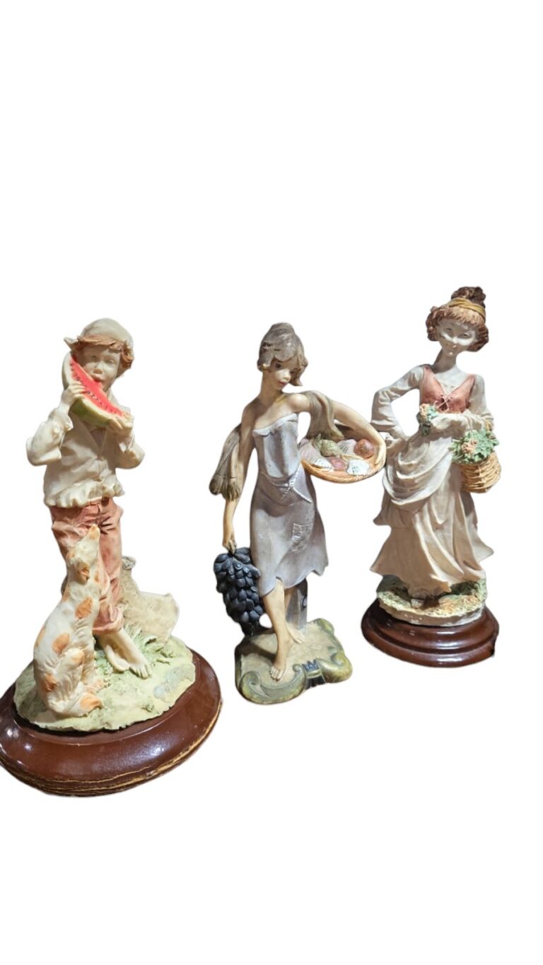 Trio de esculturas italianas