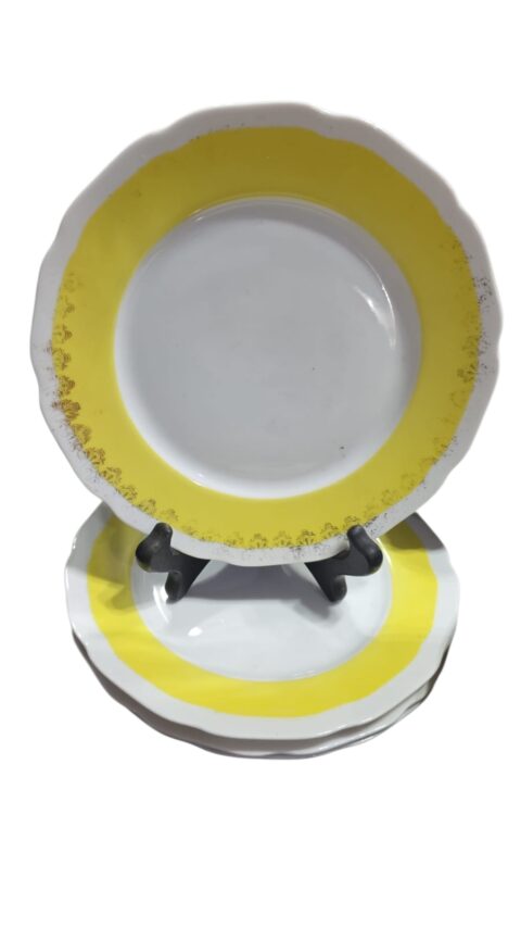 Conjunto de pratos de sobremesa