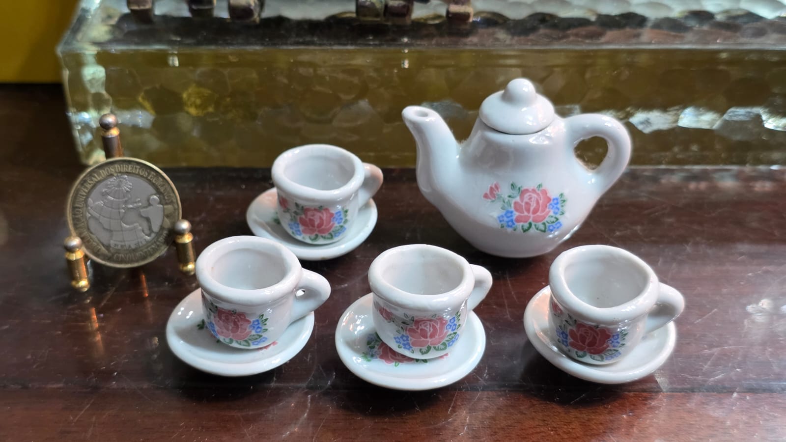 Conjunto em miniatura de porcelana - Imagem 2