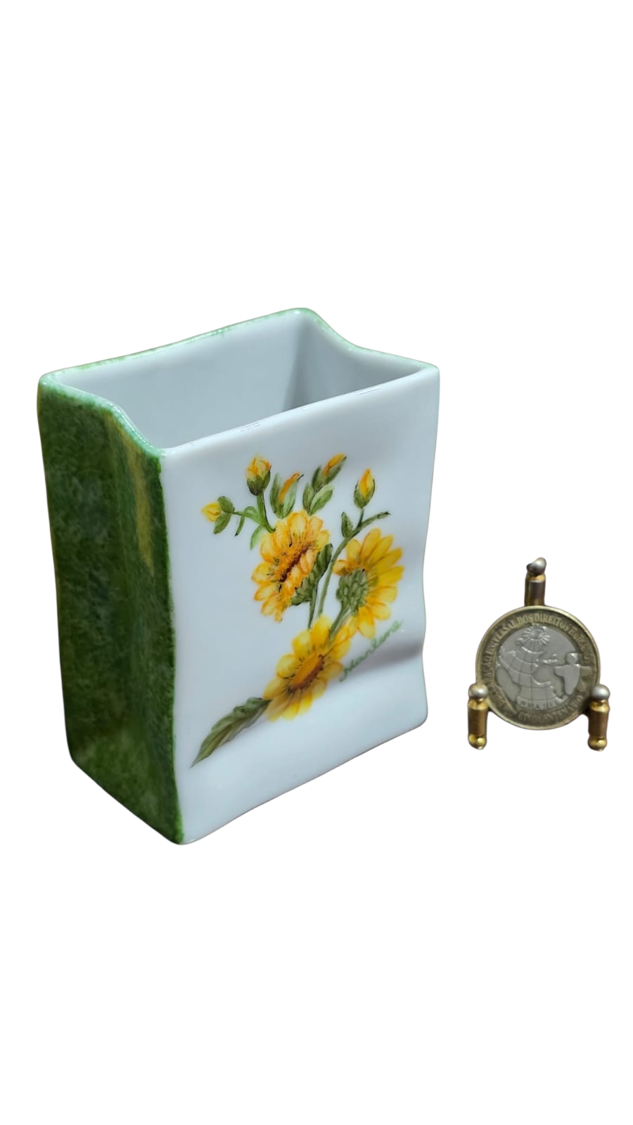 Pequeno vaso em porcelana