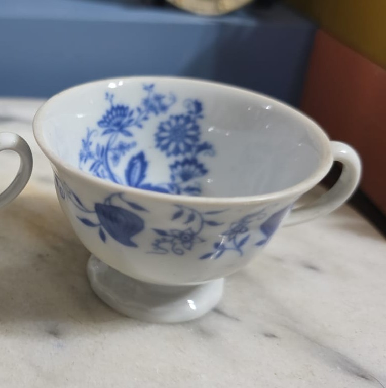 Antiga xícara de café - Imagem 2