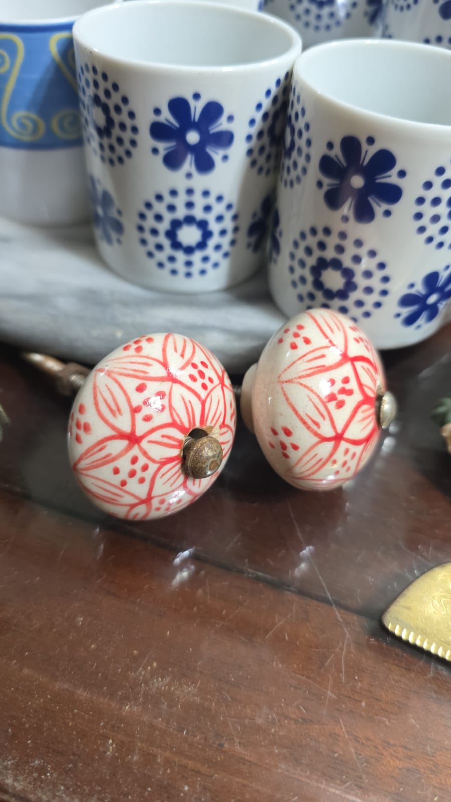 Antigos puxadores de porcelana - Imagem 2